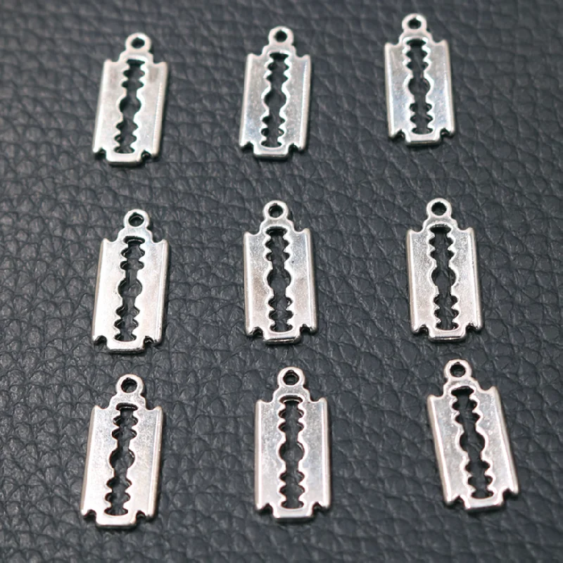 40pcs Silver Plated Mini Razor Blades Pendant Hip Hop Bracelet Earrings Metal Accessories DIY Charms For Jewelry Crafts Findings