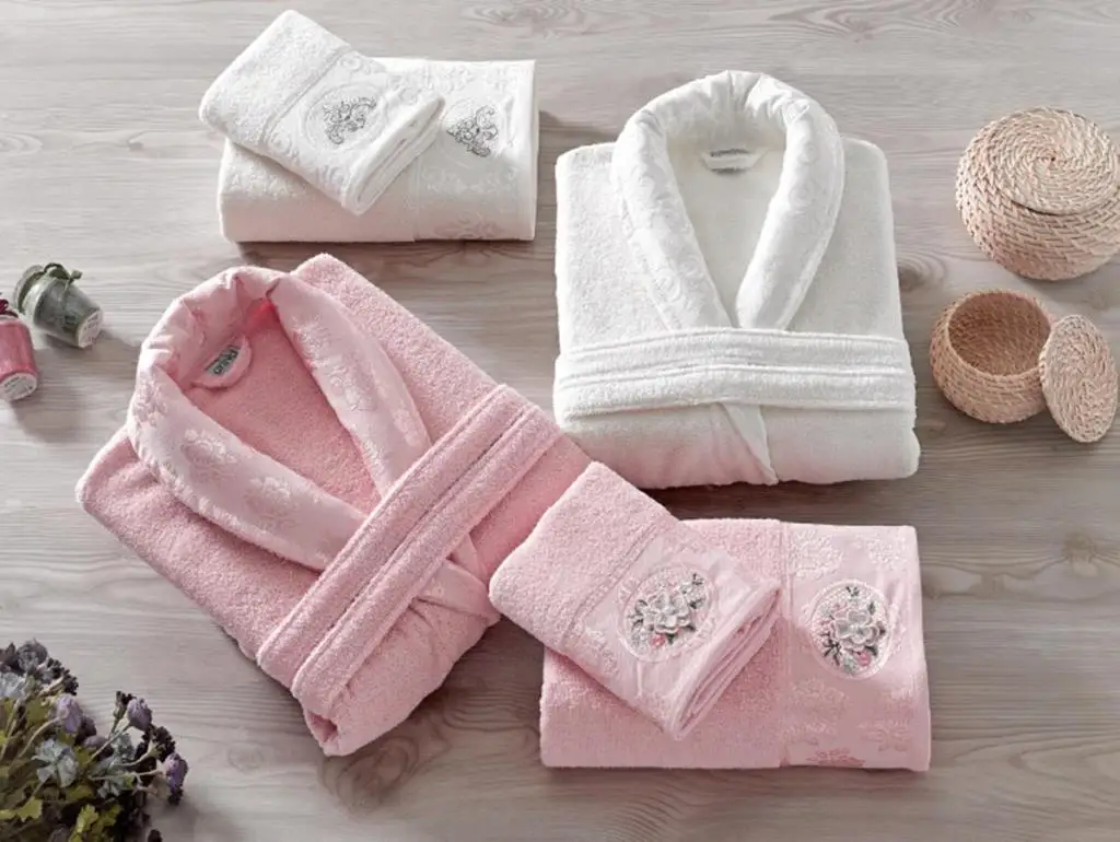 Rosel Curling Jacquard Family of Bathrobe Set Salmon Cream