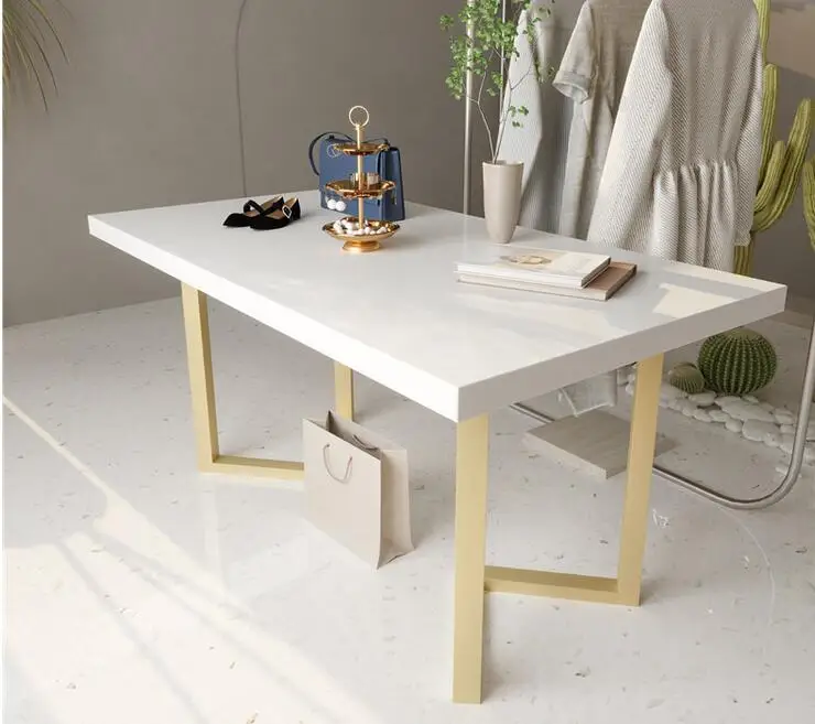 Solid wood display table, clothing store display rack, floor bag rack, water table, Taichung Island display table, rectangular