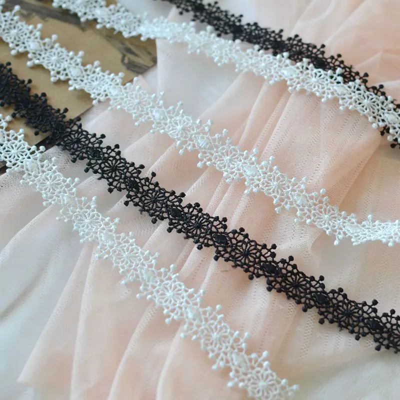 1.8CM Wide Exquisite White Black Cotton Polyester Lace Appliques Dress Collar Trim Fringe Ribbon DIY Sewing Apparel Accessories