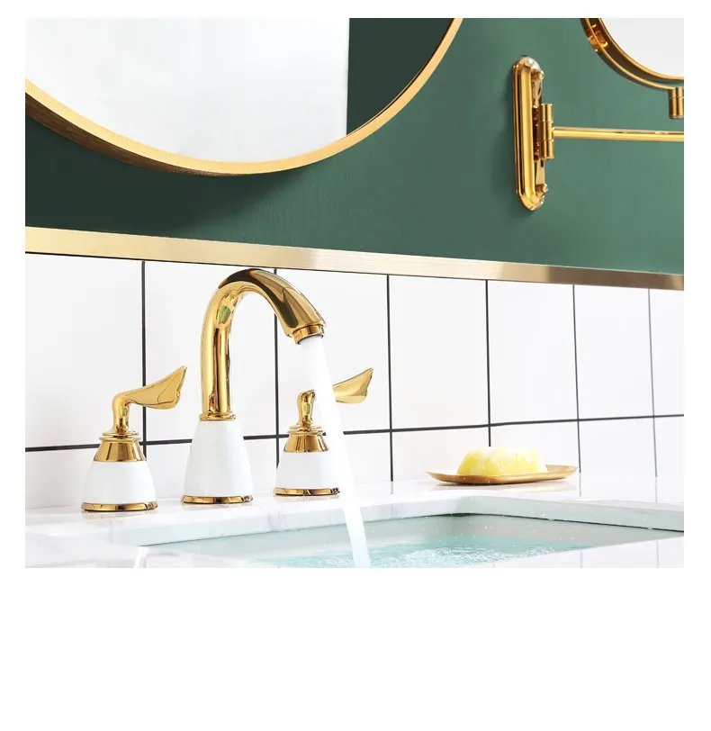 Gold Solid brass copper ceramics Bathroom sink faucet two handle three holes basin mixer faucet cold hot water high quality tap