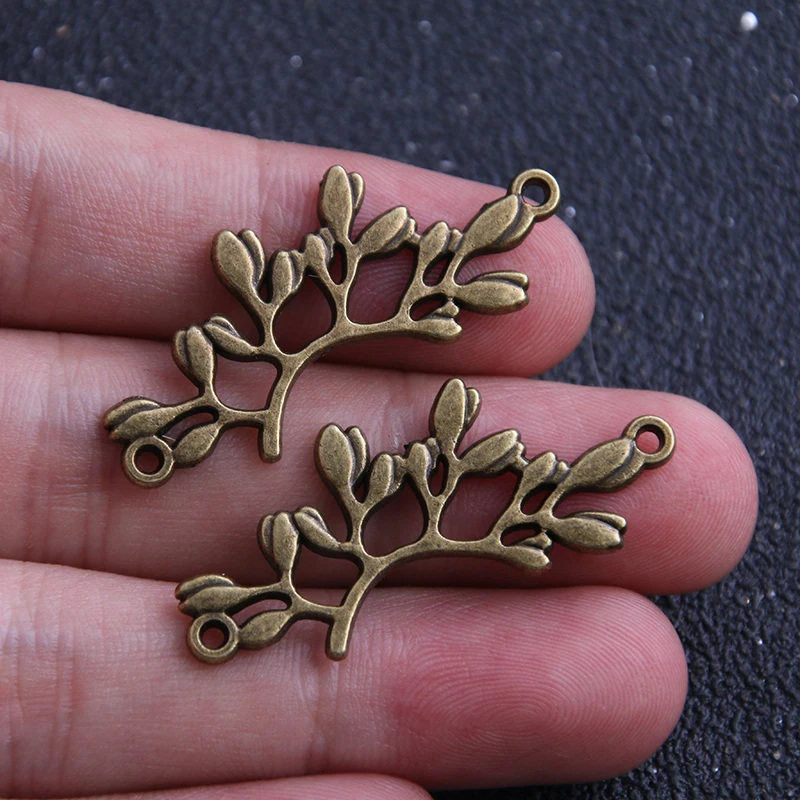 9pcs 14*36mm Antique Bronze Metal Pendant Tender Leaf Charms Jewelry Findings Accessories for DIY