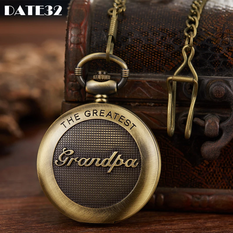 

The Greatest Grandpa Pendant Quartz Pocket Watch Men Roman Numeral Dial Bronze Fob Chain Clock for Grandfather Birthday Day Gift