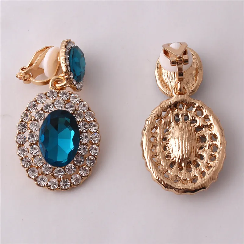 WENHQ Rhinestone Crystal Clip on Earrings No Pierced for Women Fashion Luxury Cuff Earrings Statement Gold Color Fake Piercing