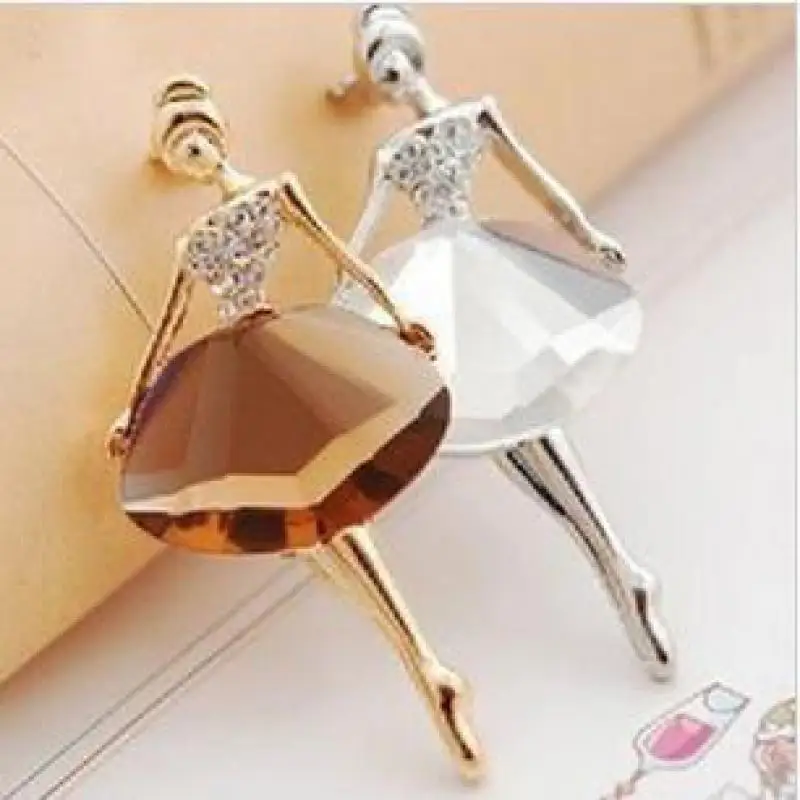 Sweet Girl Brooch Fashion New Hot Selling Jewelry Wholesale Beautiful Princess Ballet Girl Temperament Crystal Brooch Simpson