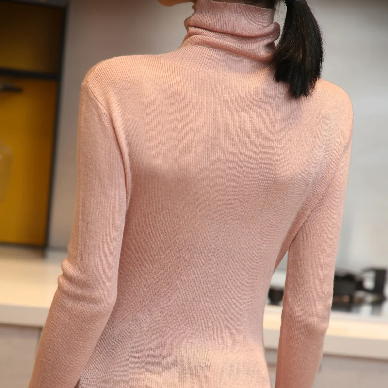 Autumn/Winter New Ladies Pile-Neck Bottoming Shirt With Slim-Fit Fashion Hot Style Knitted High-Neck Tight-Fitting Warm Sweater