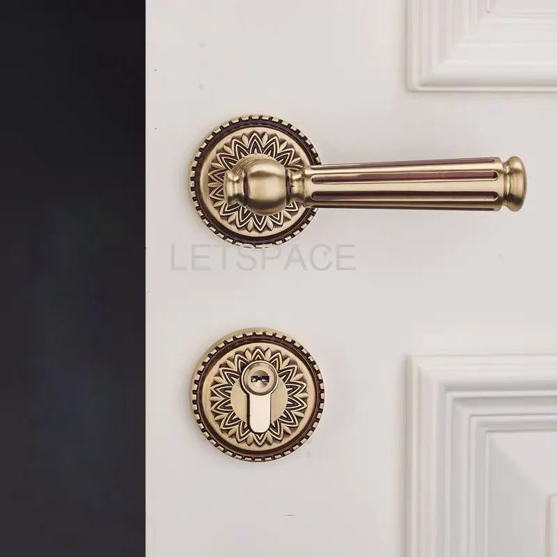 

High-top European Indoor wooden hardware door Pure Copper Lock Yellow brass Bedroom Handles Mechanical Mute Split Lock Keys 85mm