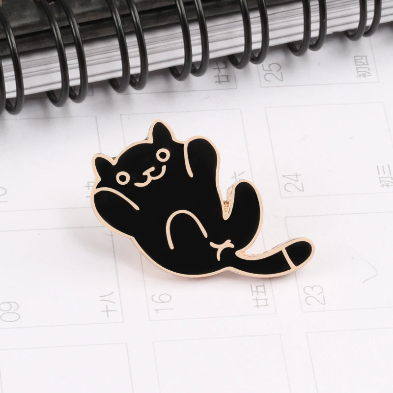 Animal Cat Brooches Pizza Ice Cream Cloud Masked Man Pins Cute Cartoon Fashion Jewelry Gift for Girls Shirts Denim Enamel Badge