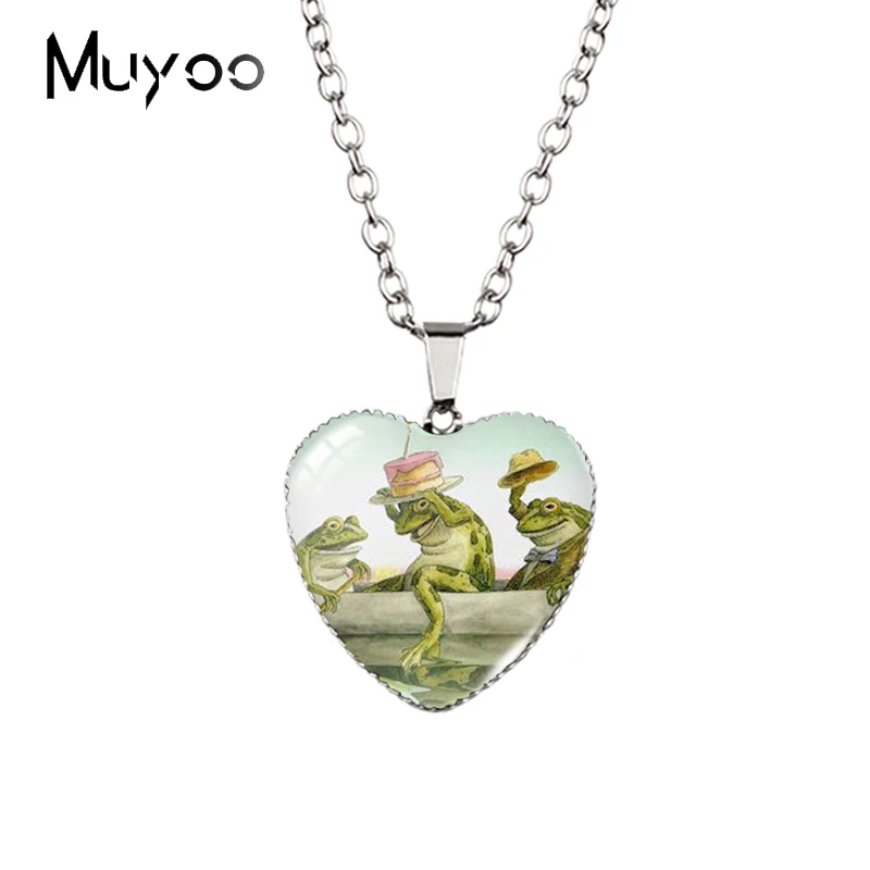 2021 New Vintage Fairy Stories Girls and Frogs Mushroom Oil Paintings Glass Cabochon Heart Pendants Handcraft Necklace HZ3