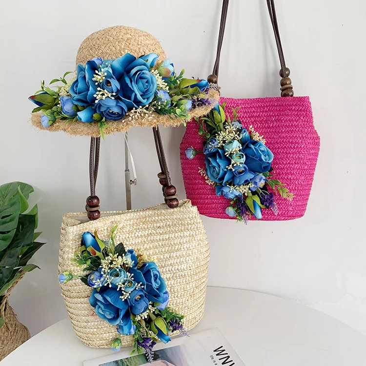 Bolsa feminina rattan, moda verão palha azul flores artificiais cravejadas bolsa de ombro chapéu