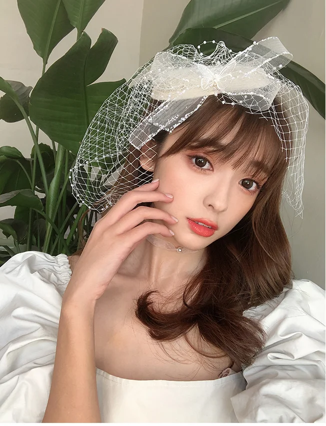 

New Arrival Short Veil Pearls Lace White Tulle Wedding Accessoire De Mariage Western Vintage Wedding Veils Big Hole Veil