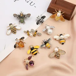 Cute Rhinestone Bee Brooch Women Party Accessories Insect Pearl Corsage Brooches Clothing Accessories