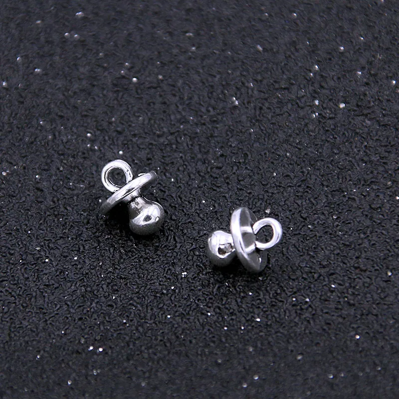 60Pcs 7*9มม.Mini Charmเด็กเครื่องประดับโลหะผสมจี้สร้อยคอAmulet DIY Handmade Craft