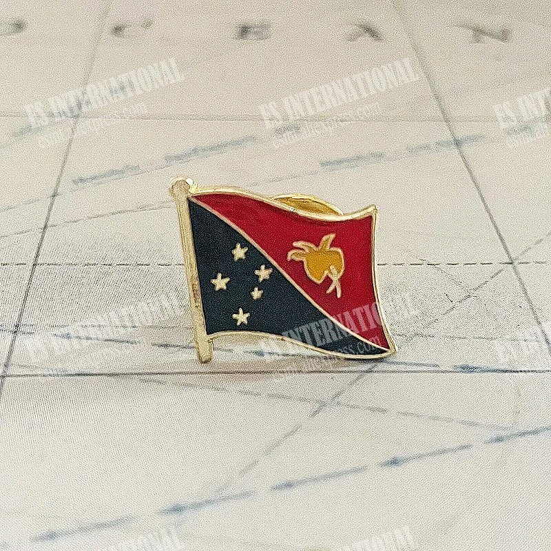 Papua New Guinea National Flag Lapel Pins Crystal Epoxy Metal Enamel Badge Paint Brooch Souvenir Suit  Personality Commemorative