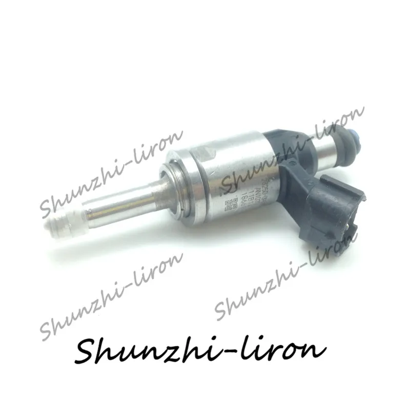 

Fuel Injector Nozzle 23250-0P090 23250-36030 232500P090 2325036030 For Toyota Camry Highlander Sienna Tacoma