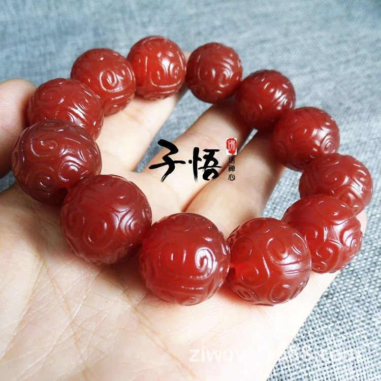 

Original Tibetan old chalcedony red agate ancient beads dragon carving bracelets patina playing with beads, bracelets ornaments.