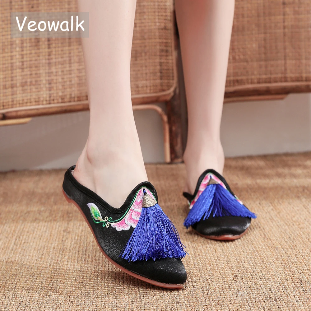 Veowalk Floral Embroidery Tassel Women\'s Velvet Cotton Slippers Pointed Toe Summer Comfort Flat Slides Shoes for Ladies