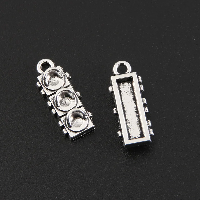 35pcs Silver Color 20x7.5mm Traffic Light Charms Light Board Pendant Traffic Signal For Handmade Metal Jewelry Making Accessorie