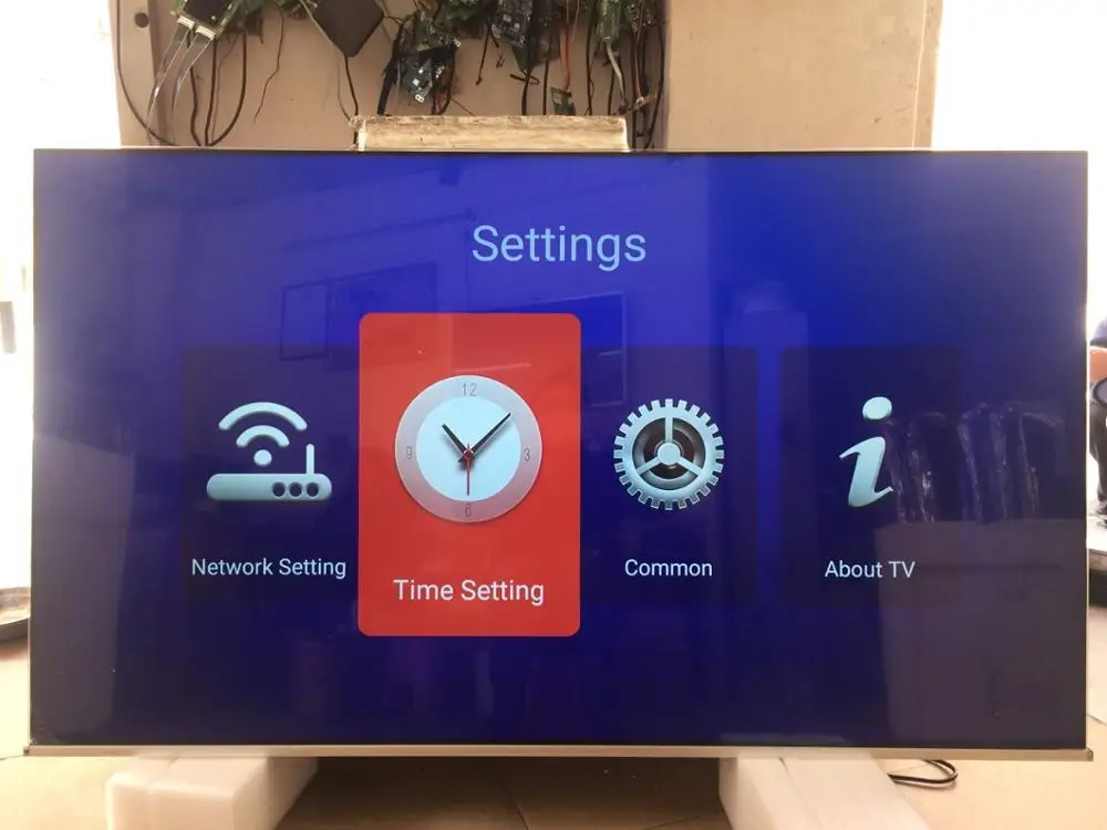 Smart tv com função dolby emissora s2, 65, 75, 85 polegadas, wi-fi, bluetooth, televisão em led