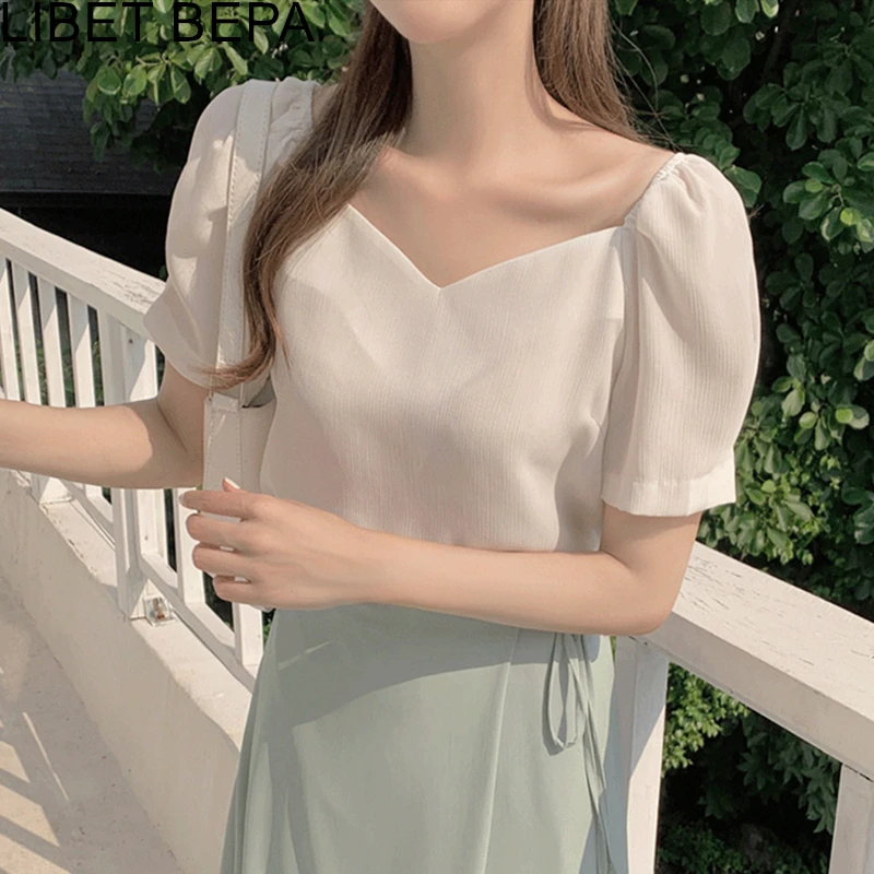 New 2022 Summer Women's Blouses Fashionable Sweet Shirts V-Neck Vintage Korean Chiffon Minimalist Wild Lady Shorts Top BL3511