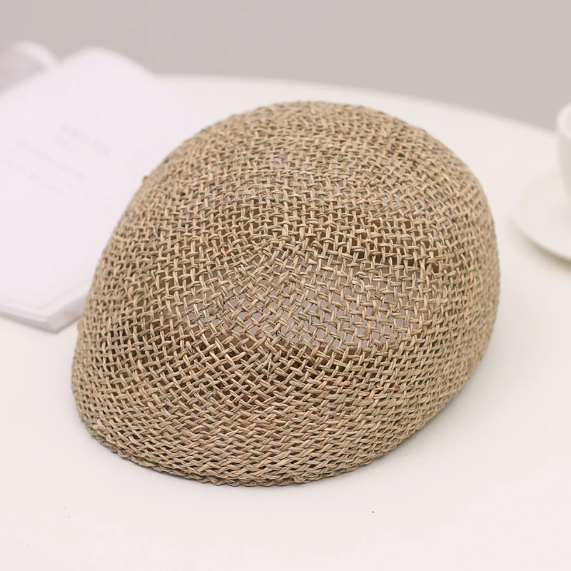 2021 Hand-woven Straw Women Summer Thin Newsboy Cap Painter Adjustable Rope Knitted Beret Mesh Breathable Beach straw hat