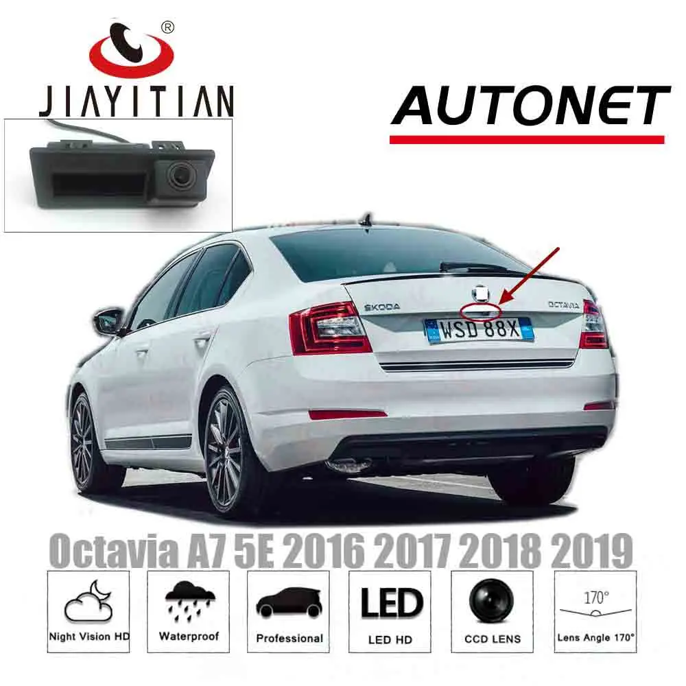 Kamera cofania JIAYITIAN HD do Skoda Octavia A7 5E 2015-2020 Superb MK3 z modułem MIB, montowana w klamce bagażnika.
