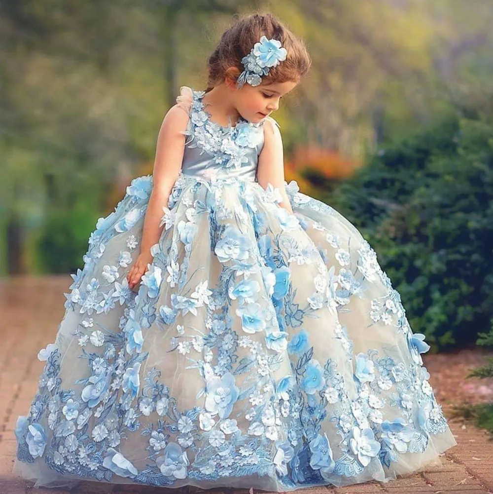 

Pretty Ball Gown Princess Flower Girl Dresses 3D Floral Appliqued Toddler Pageant Gowns Floor Length Plffy Tulle Kids Prom Dress