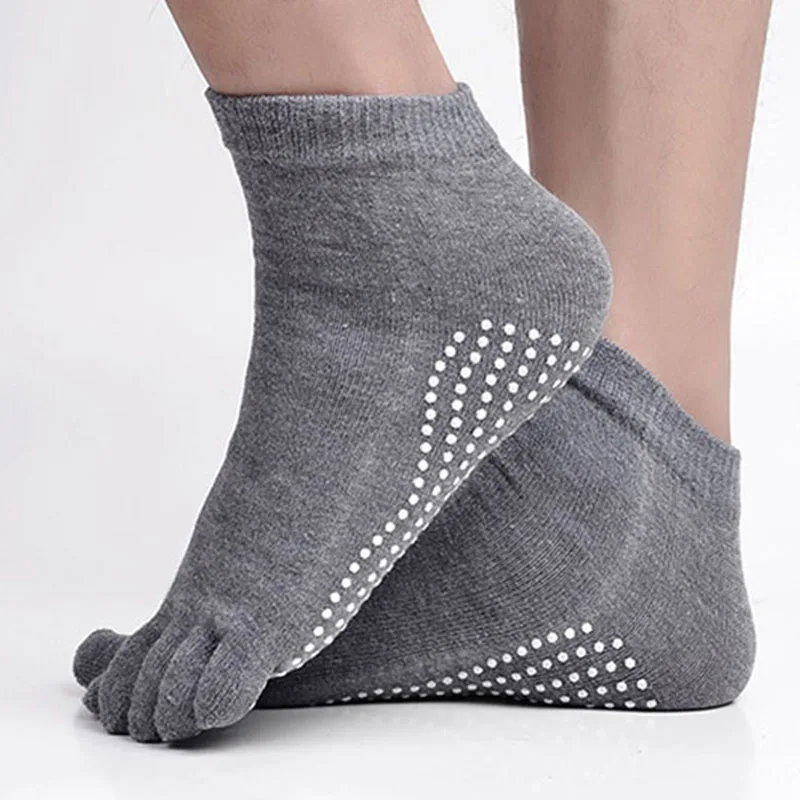 Man Pilates Socks Cotton Breathable Non-Slip Massage Yoga Socks Cotton YOGA Sports Five-finger Black White Floor Sock 5 Toe Sock