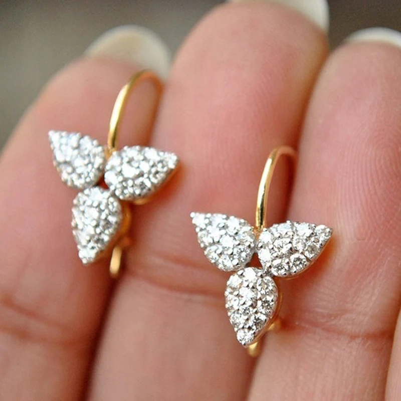 Huitan Simple and Stylish Leaf Shape Women Earring Dazzling Crystal Zircon Delicate Female Drop Earrings Daily Wearable Jewelry