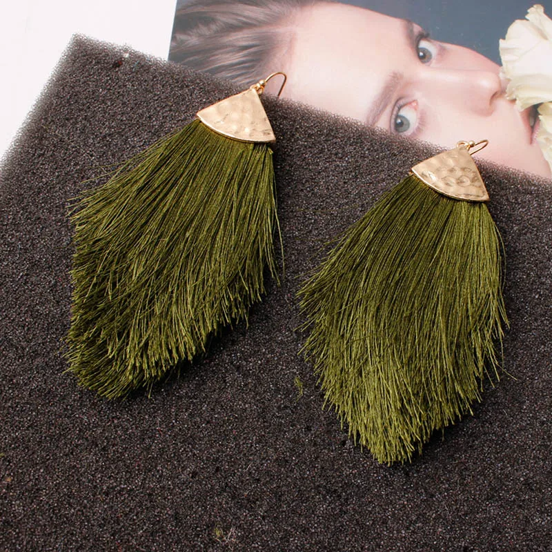 YGLCJ Fashion Big Handmade Tassel Earrings 2020 Fashion Bohemian Black Red 11 Color Long Pendant Retro Tassel Earrings Ladies