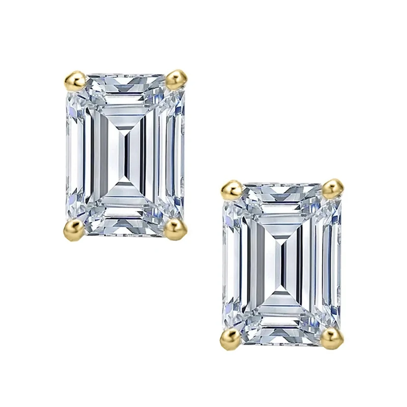 IOGOU 925 Silver Emerald Bright Sparkling Cut D Color Moissanite Diamond Earrings for Women Moissanite Stud Earring Jewelry Gift