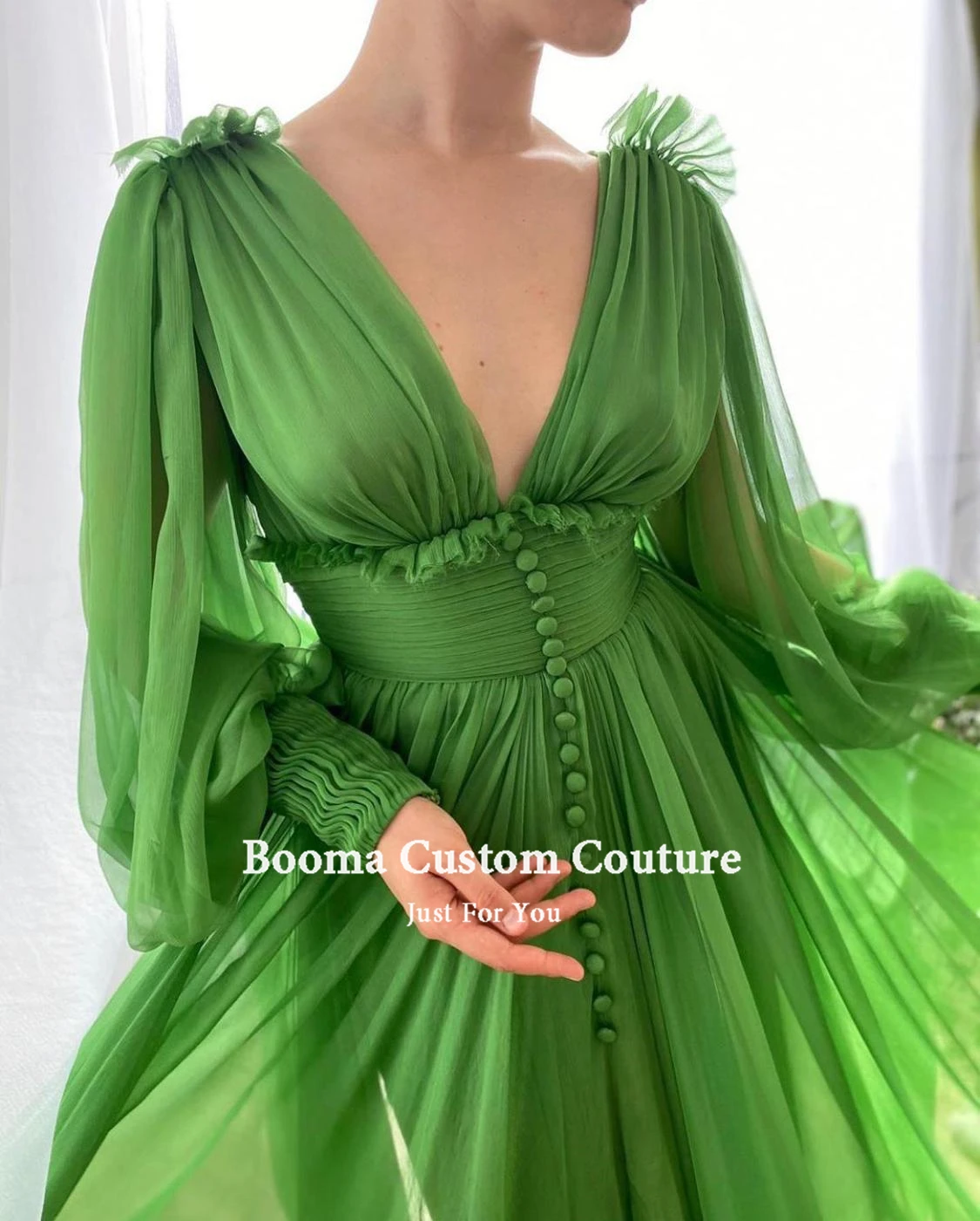 Booma Green V-Neck Prom Dresses Long Puff Sleeves Pleated Slit Skirt Prom Gowns Ruched Waist Buttoned Wedding Party Dresses