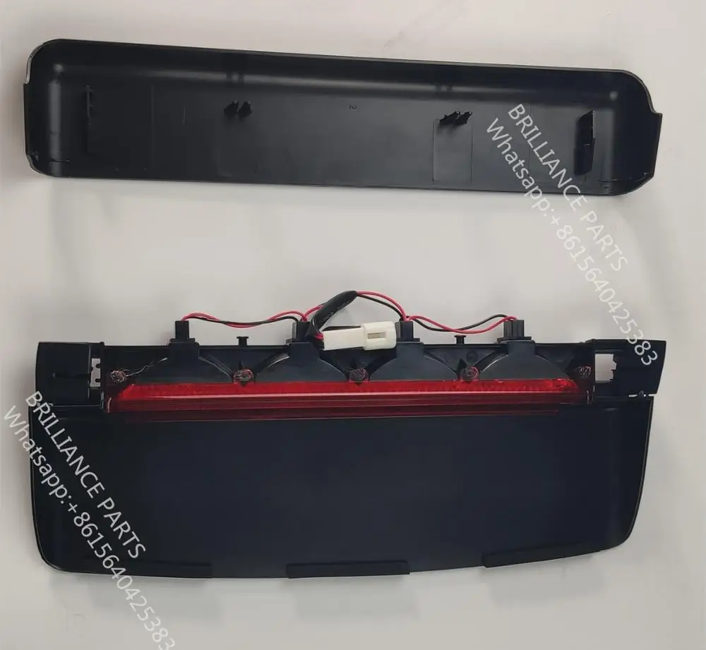 

Стоп-сигнал с высоким креплением