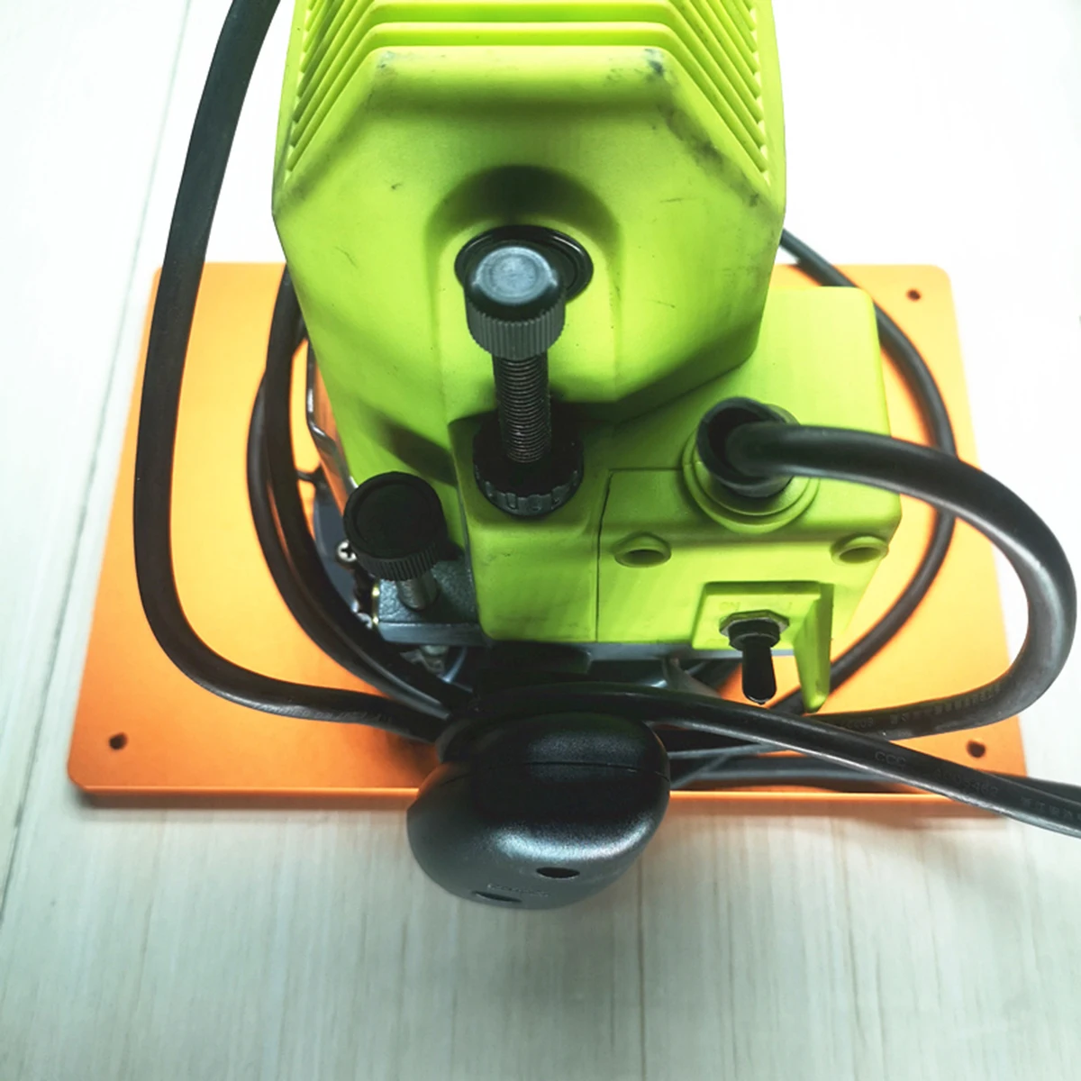 Fresadora eléctrica de madera, placa abatible de aluminio con 4 bujes para banco de trabajo, 85x85mm