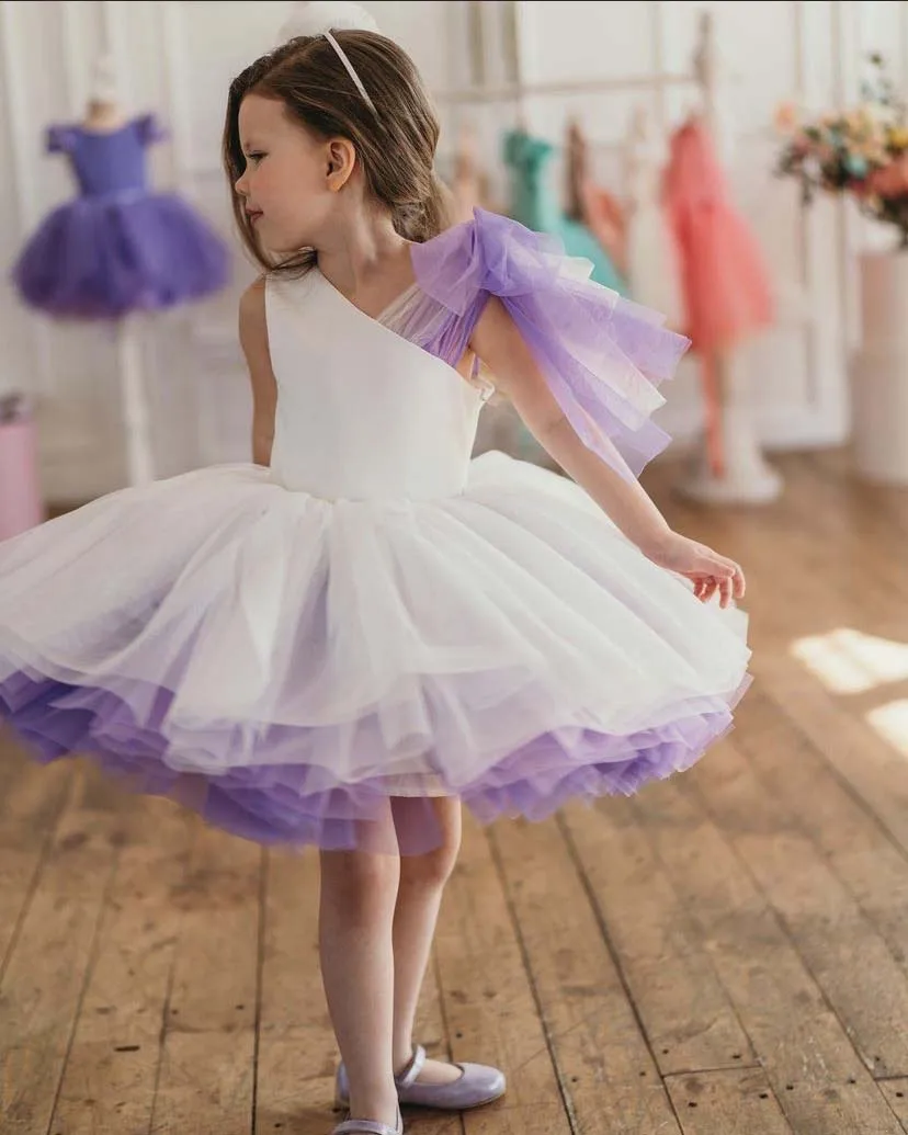 Cute Flower Girl Dresses One Shoulder Contrast Color Ball Gown Puffy Tulle Princess Wedding Party Dress