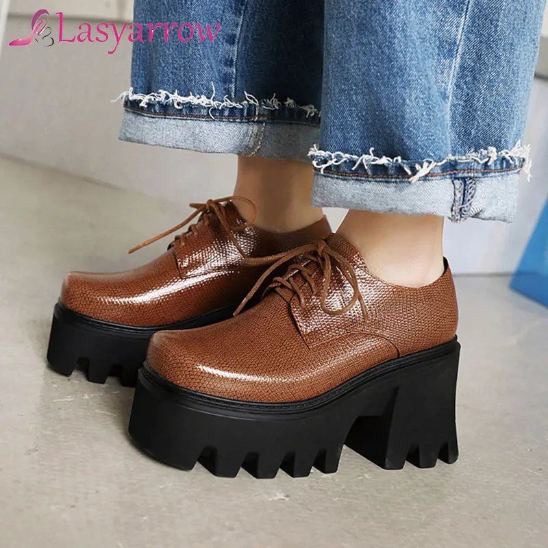 Lasyarrow Goth Square Toe High-end Office Dress Shoes For Woman Cross-Tied Chunky Heels Platform Derby Shoes Woman Pumps