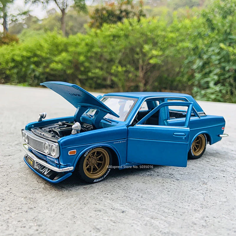 Maisto 1:24 Tokyo MOD Nissan 1971 DATSUN 510 alloy car model handicraft decoration collection toy tool gift die-casting