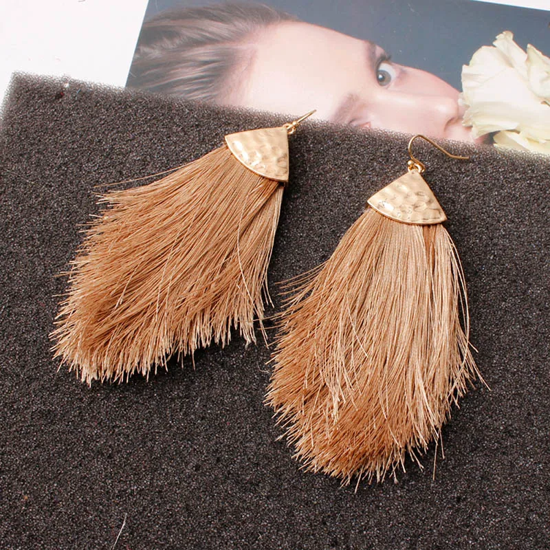 YGLCJ Fashion Big Handmade Tassel Earrings 2020 Fashion Bohemian Black Red 11 Color Long Pendant Retro Tassel Earrings Ladies