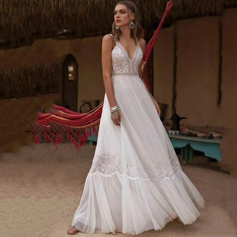 2022 New Summer Boho Wedding Dresses Lace Sleeveless V Neckline  Gown Backless Bride Dress Full Length On Sale