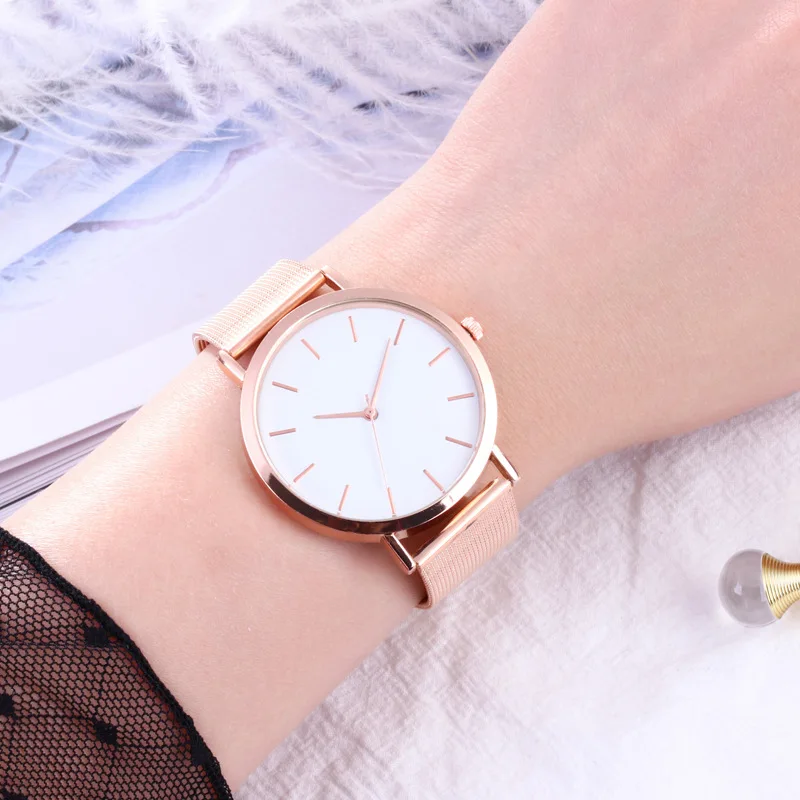 Brand Vogue Silver And Gold Mesh Band Creative elegant Wrist Watch Casual Women Quartz Watches Gift Relogio Feminino montre