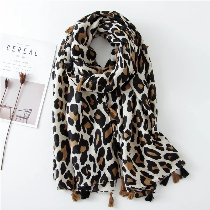 2021 Printed Leopard Scarf female autumn Muslim women hijab scarves Tassel Large Size Headband Handkerchief Women\'s Bandana