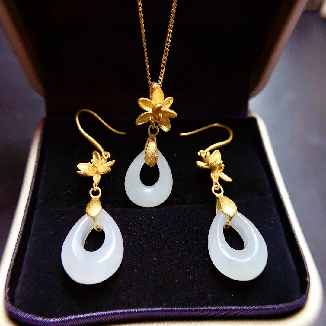 

2021 white Jade earrings and necklace jewelry set 925 silver gold plated color natural jade birthday gift good luck pear style