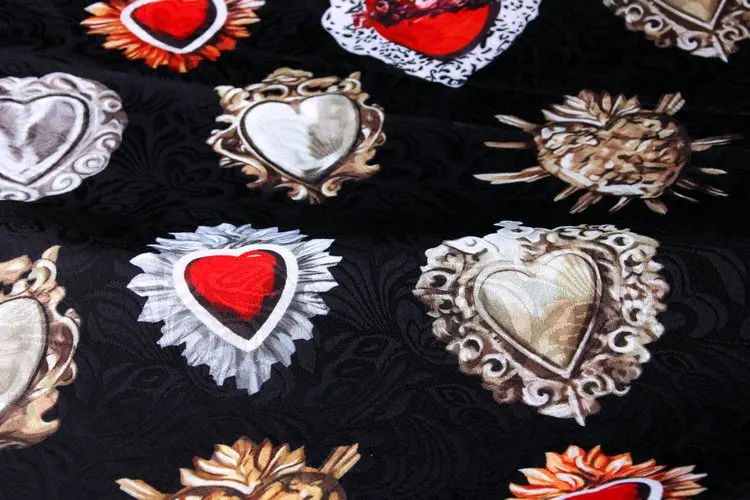 The Sacred Heart Black Embossed Thin Jacquard Fabric For Woman Spring Autumn Dress Coat Jacket Pants DIY Cloth Sewing Material