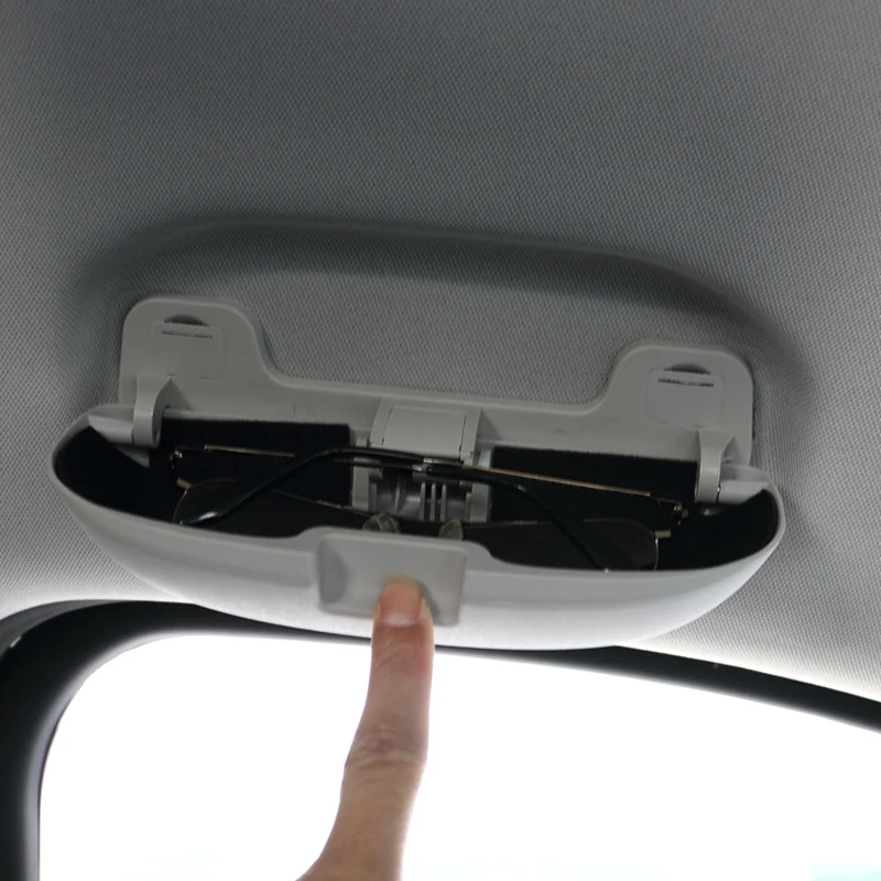 Car Styling Car Glasses Box Storage Holder Sunglasses Case For Mercedes Benz GLC A B C E S V M Class GLA GLS GL Auto Accessories