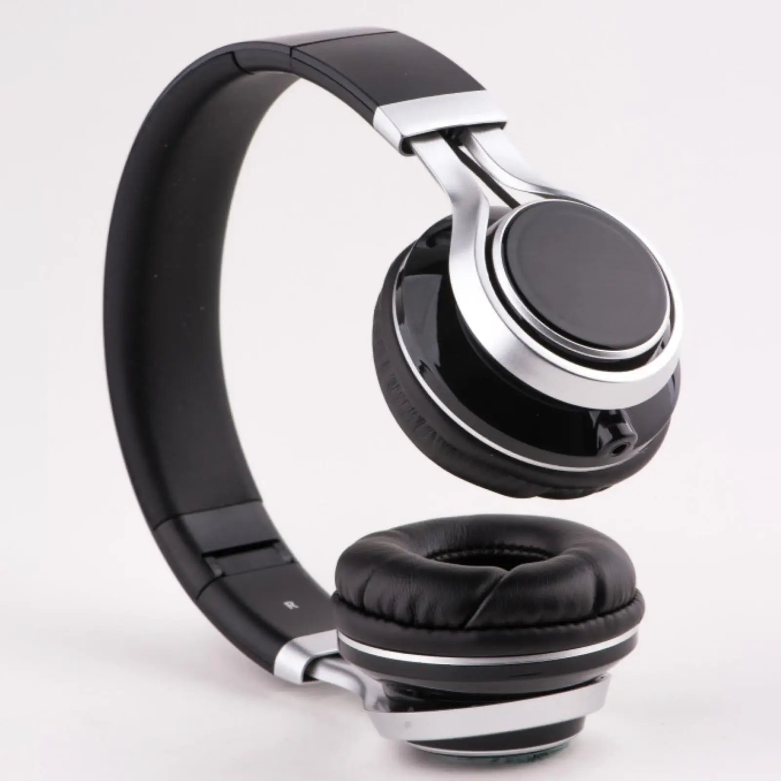 Wired Headphone 3.5mm Stereo Headset Foldable Earphone for Phone Computer Tablet Gaming Headset Earphone With Mic