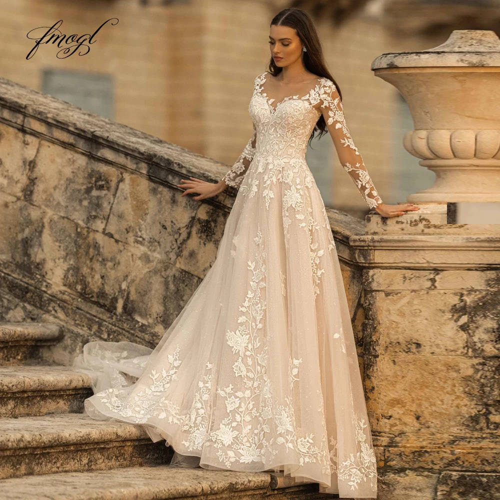 

Fmogl Sexy Backless Long Sleeve Lace Vintage Wedding Dresses Scoop Neck Appliques Beaded Court Train A Line Bride Gown