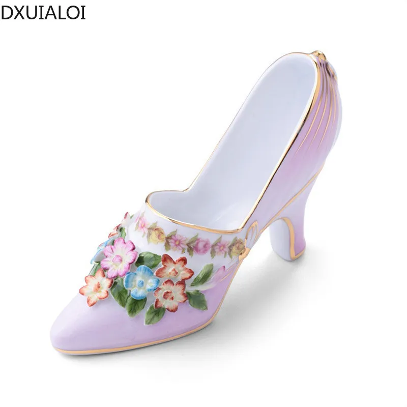 

Simple and fashionable wedding gifts, home decorations, ceramic crafts, ceramic decorations, home furnishings DXUIALOI