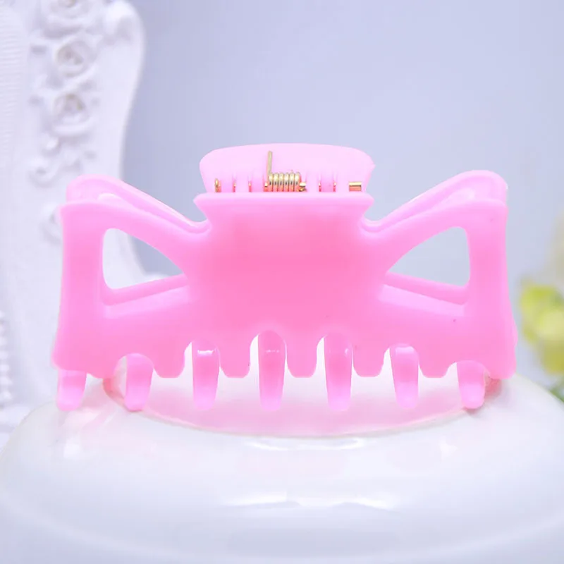 1PCS Women Hair Clip Hairpins Candy colors Women Hair Crab Hair Claws Women Make UP Washing Tool Hair Accessories 7cm *3.5cm