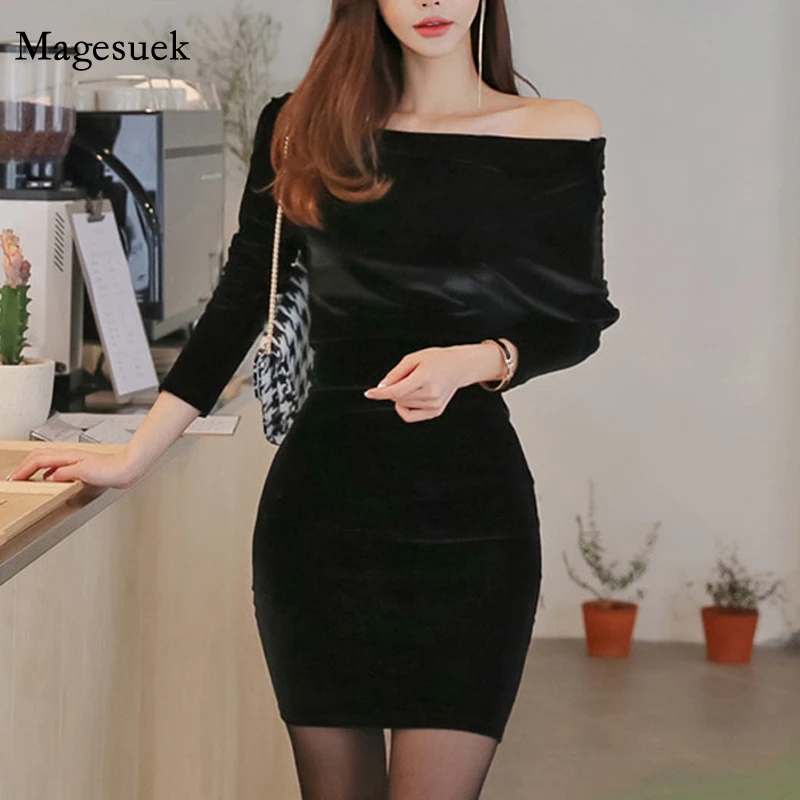 New Korean Velvet Dress 2021 Spring Sexy Solid Long Sleeve Hip Woman Dress Slash Neck Slant Shoulder Slim Bodycon Dress 13008