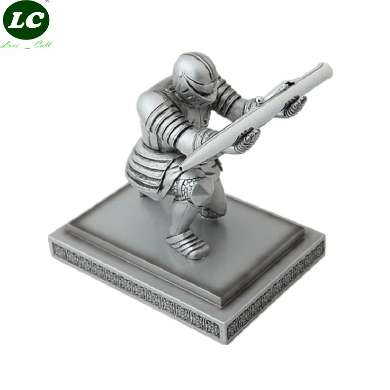 

Pen Stand Home Decoration Desktop Pendant Figurine Executive Soldier Knight Pen Stand Holder Support pen Seat Desk Armor Hero